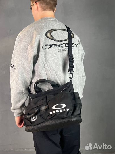 Мессенжер oakley