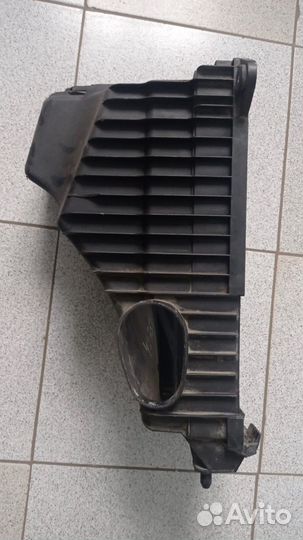 Корпус воздушного фильтра Porsche Cayenne 9Pa 2005