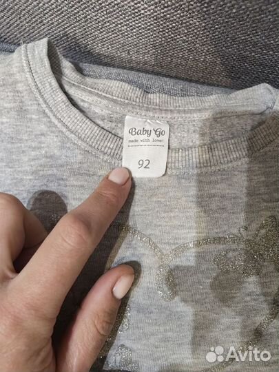 Кофточки (лонгслив) на девочку, 92-98 разм