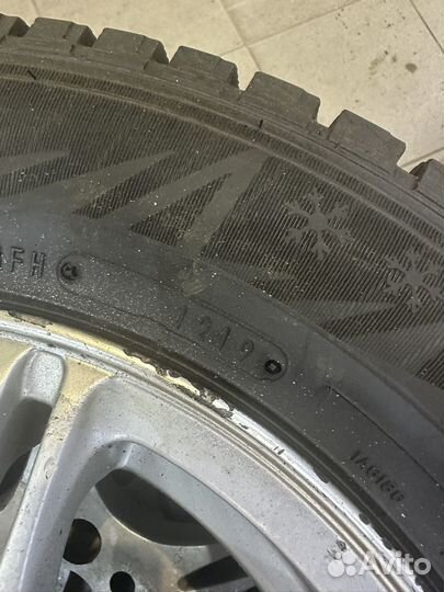 Комплект зимних колес Dunlop на литых дисках