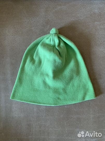 Тонкая шапочка шапка