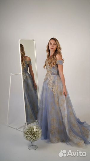 Бальное вечернее платье в пол