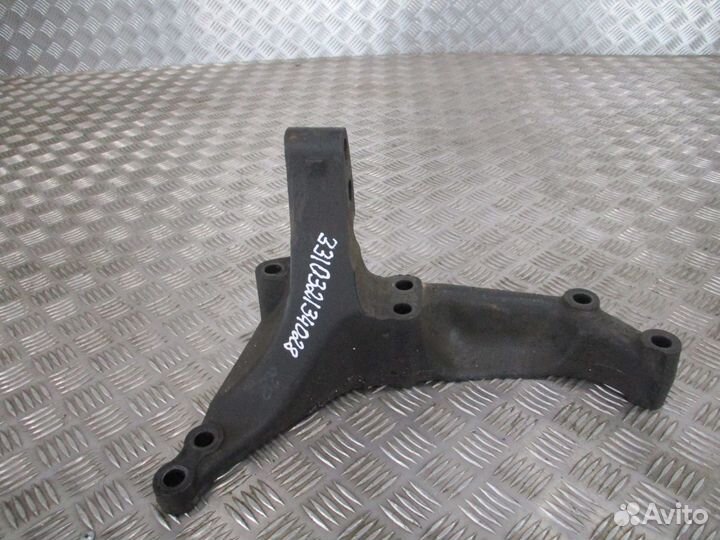 Кронштейн двигателя задний правый MAN 51415013082