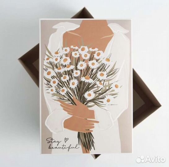 Коробка подарочная 30*20*9