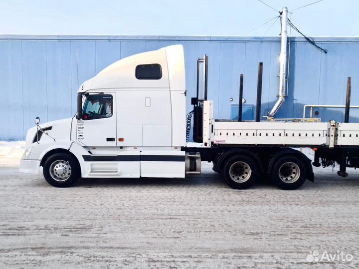 Volvo VNL 64T, 2005