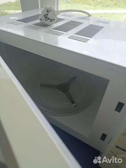 Микроволновая печь