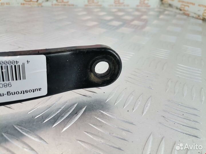 Щеткодержатель (поводок стеклоочистителя, дворник)