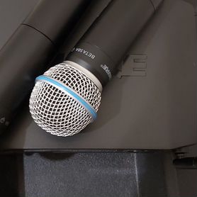 Радиомикрофоны Shure Beta база и 2 радиомикрофона