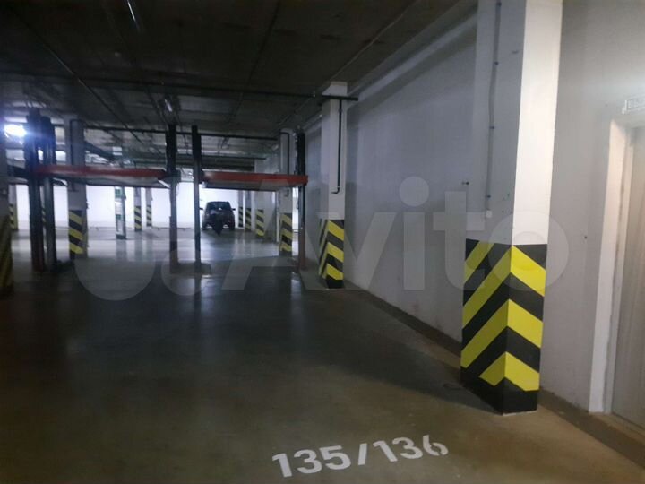 Машиноместо, 17 м²