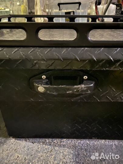 Ящик в кузов пикапа