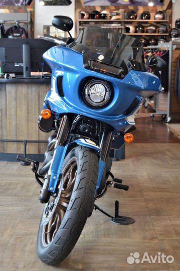 LOW rider ST Fast Johnie