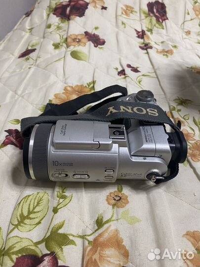 Видеокамера sony