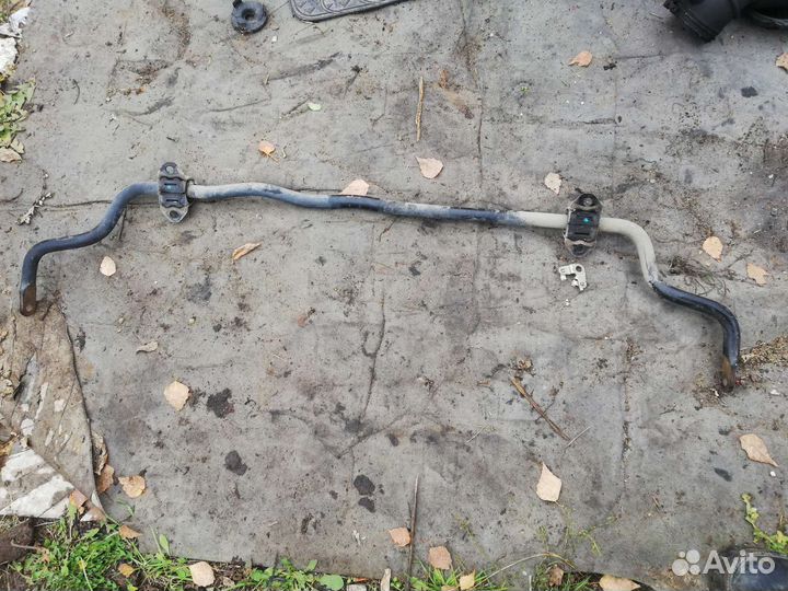 Стабилизатор передний Киа Рио 3