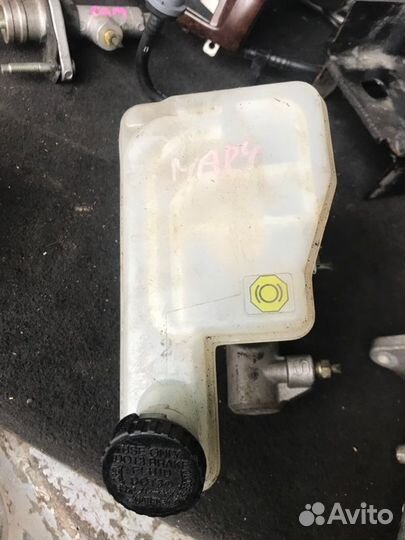 Главный тормозной цилиндр Nissan March BNK12