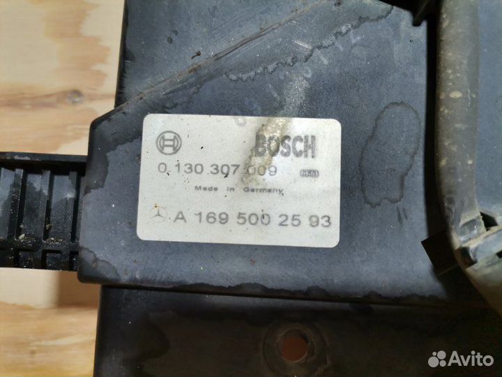 Диффузор радиатора Mercedes-Benz B-Class W245