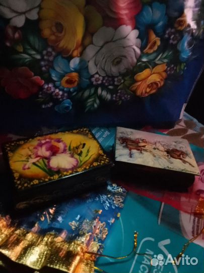 Жостово подносы авторские, шкатулки Палех
