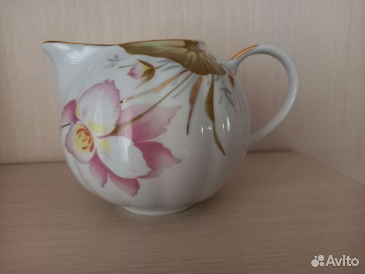 Молочник сливочник фарфор