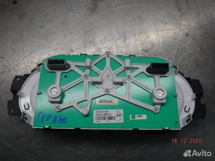 Щиток приборов Nissan Terrano F4R 2014