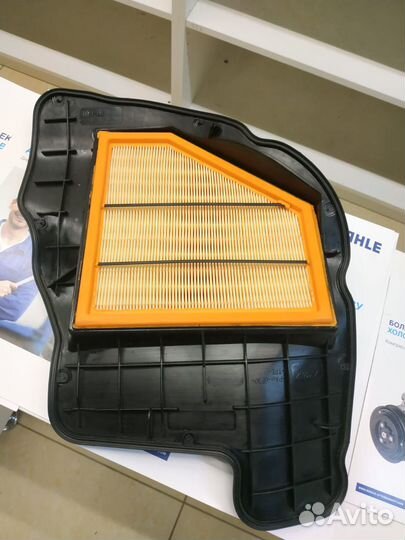 Фильтр воздушный BMW 13717577457 Mahle LX1685/5