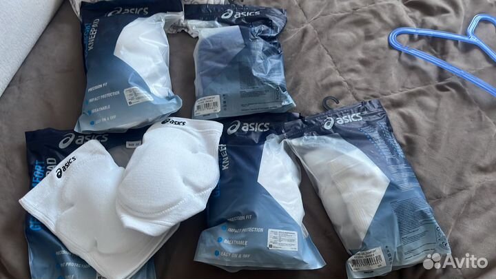 Наколенники для волейбола asics