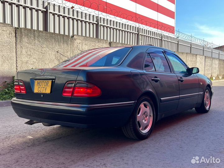 В разбор из Японии Mercedes-Benz W210 M119.985 4.2