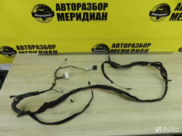 Проводка двери багажника Renault Sandero II