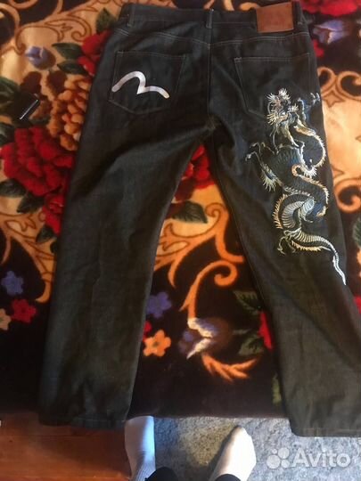 Мужские джинсы evisu с драконом