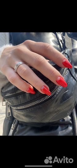 Наращивание ногтей