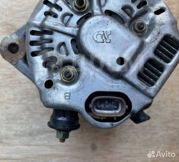 Генератор Toyota Noah 3s fe