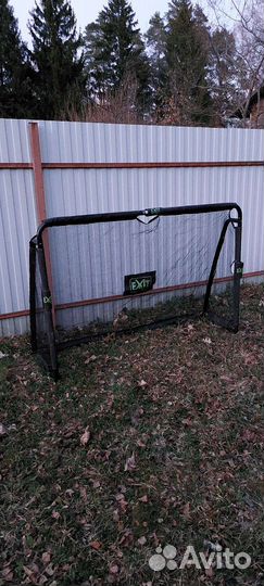 Батут, футбольные ворота exit