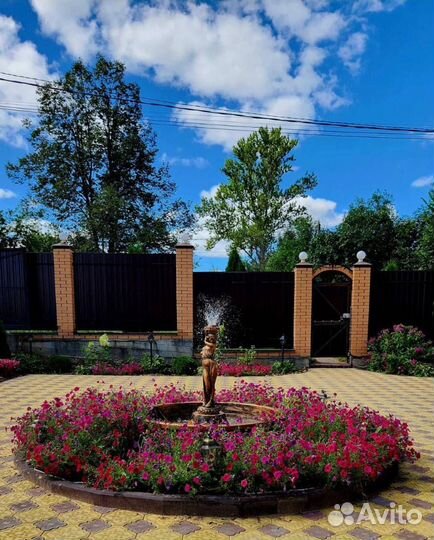 Фонтан садовый