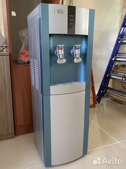 Кулер с компрессионным охлаждением