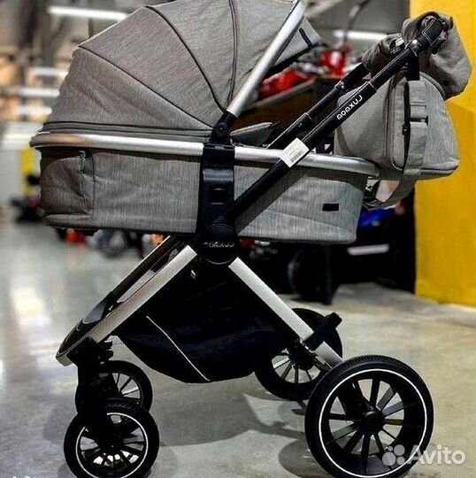 Коляска Luxmom 750 