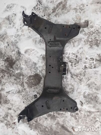 Подрамник передний Nissan Almera N16 Classic