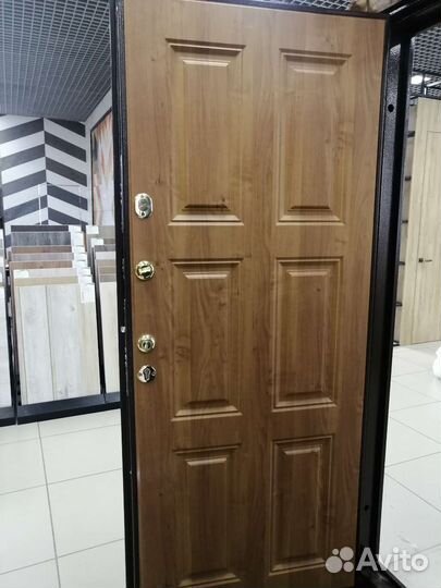 Дверь входная металлическая эксклюзив