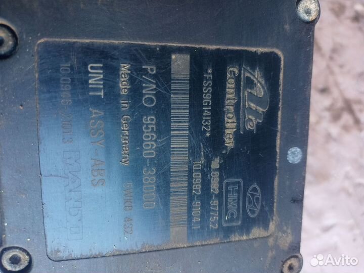 Блок ABS Hyundai-Kia Sonata EF 2001 9566038000