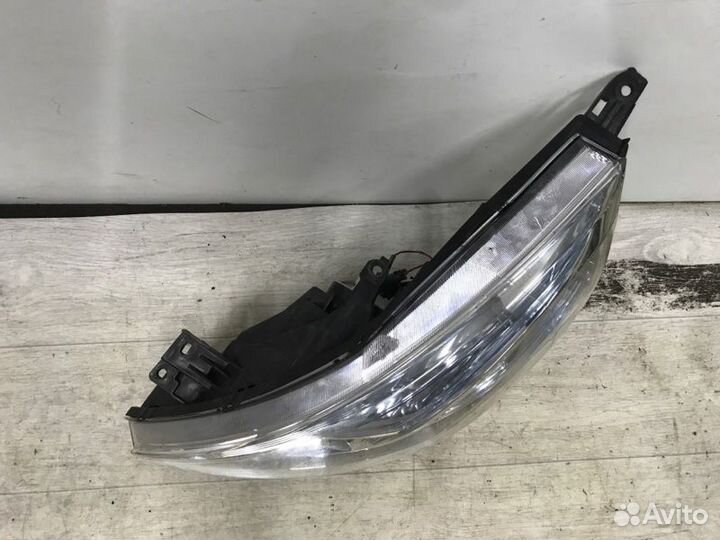 Фара левая Nissan Teana J32 2008