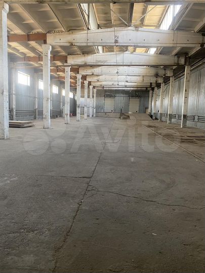 Свободного назначения / тёплый склад, 999 м²