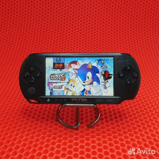 Sony PSP прошитая + 50 игр
