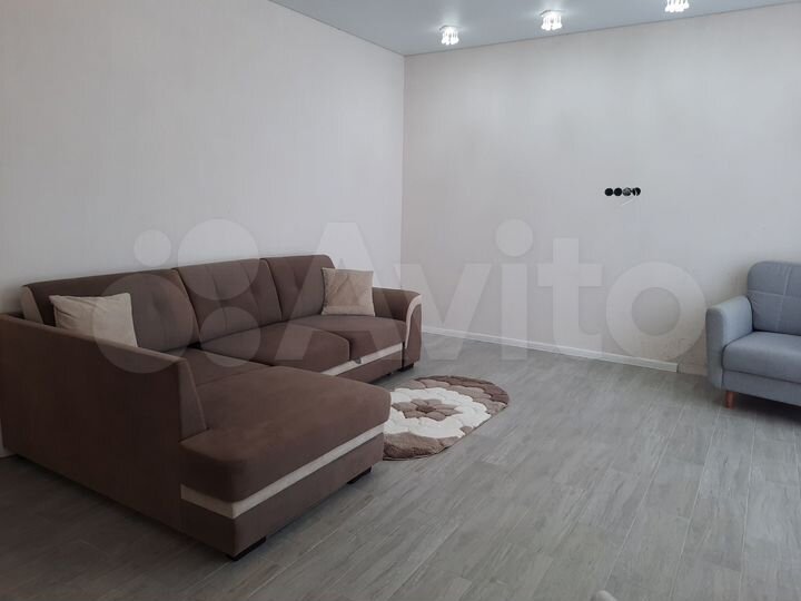 Коттедж 144 м² на участке 7,5 сот.