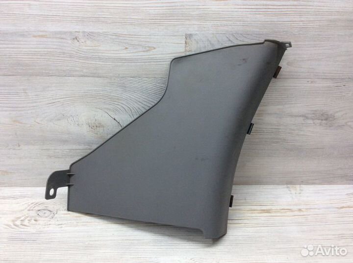 Обшивка стойки передняя левая Hyundai Starex H1