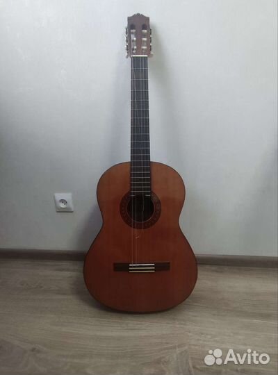 Классическая гитара yamaha c40