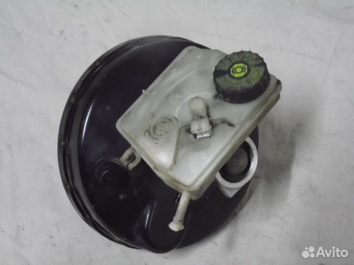 Вакумный усилитель тормозов Пежо 206