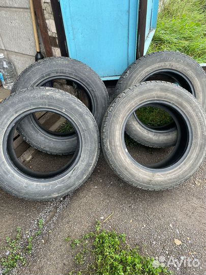 Yokohama Ice Guard Studless IG50 215/65 R16