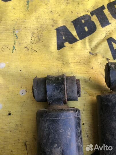 Стойки задние Ford Mondeo 2