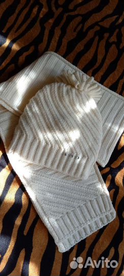 Комплект шапка и шарф