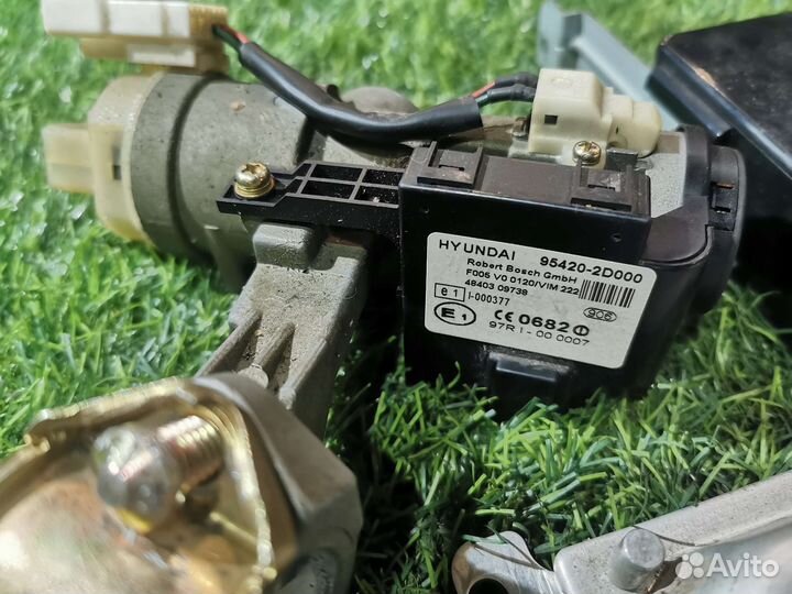 Замок зажигания, эбу Hyundai Elantra 3 XD G4ED