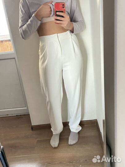 Брюки белые