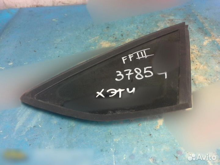 Стекло кузовное глухое правое Ford Focus III 2011