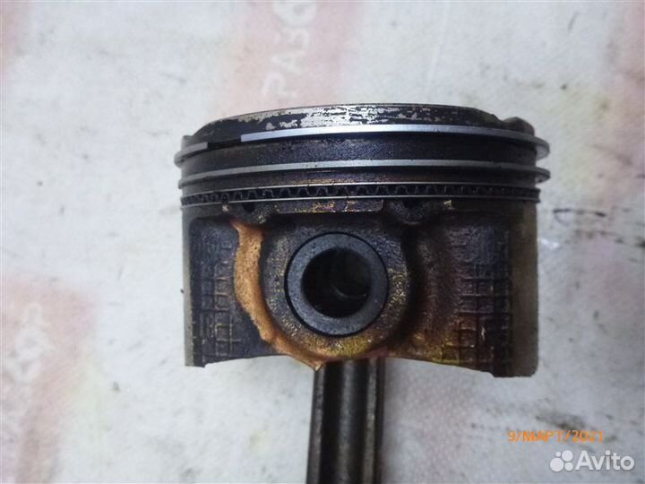 Поршень с шатуном Mazda Mazda3 BK Z6 2006